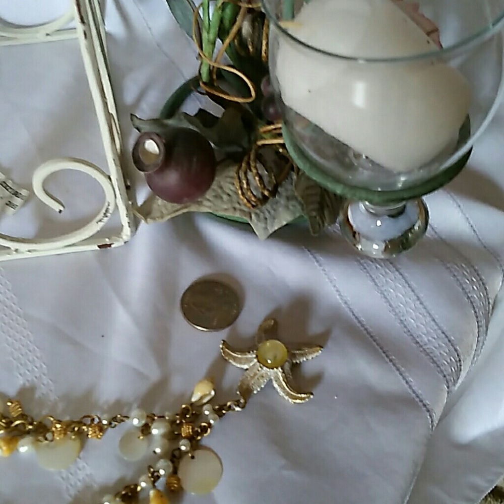 Necklace - Picture 2 of 3
